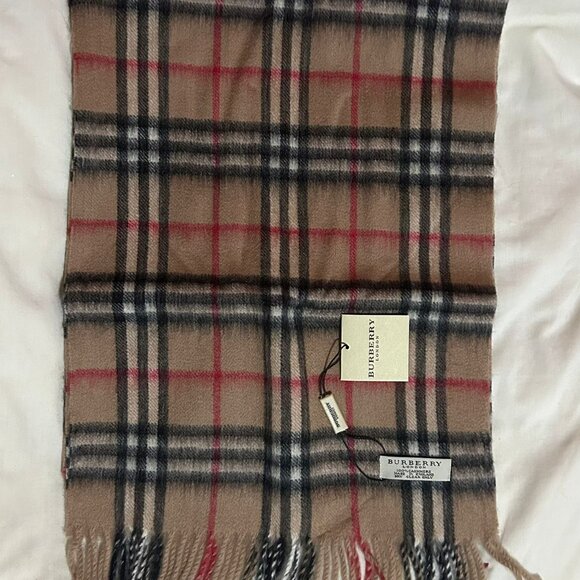 Burberry of London Cashmere Scarf Flannel Plaid Pattern New - Picture 1 of 2